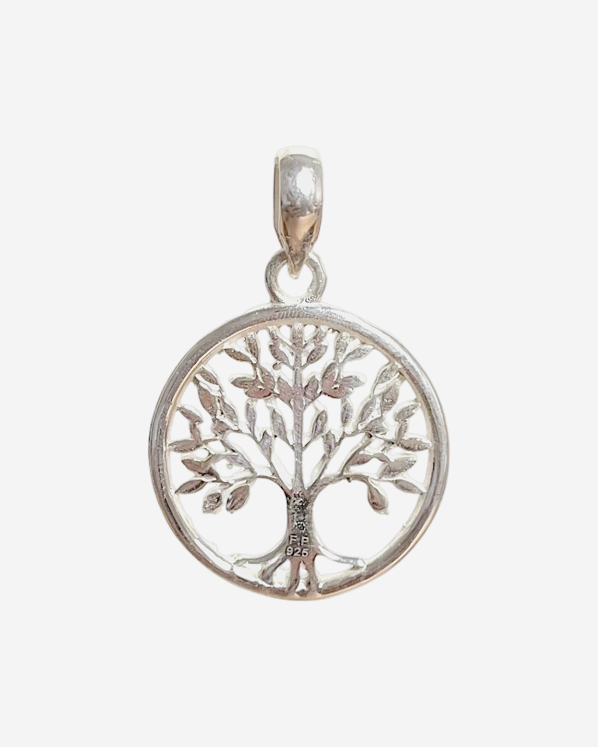 Colgante de madera de olivo con cadena