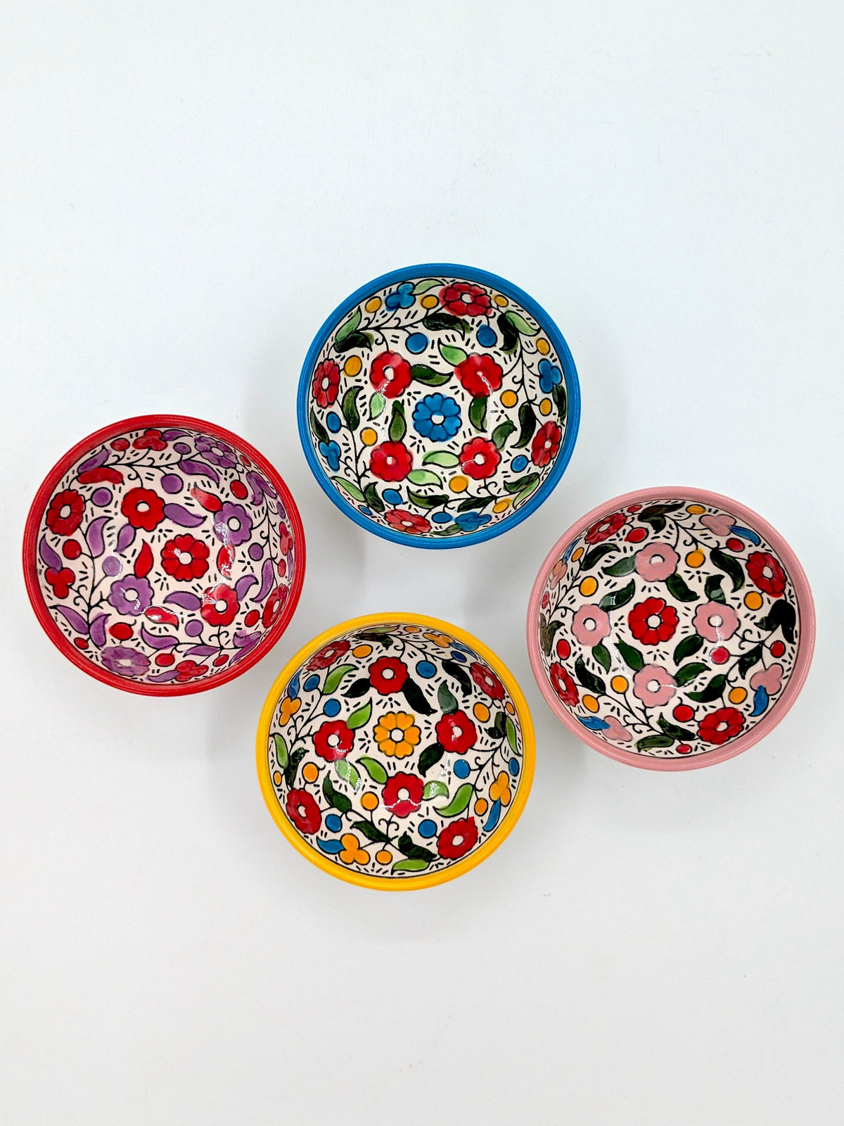 4 handgemaakte Palestijnse keramische kommen - 9 cm