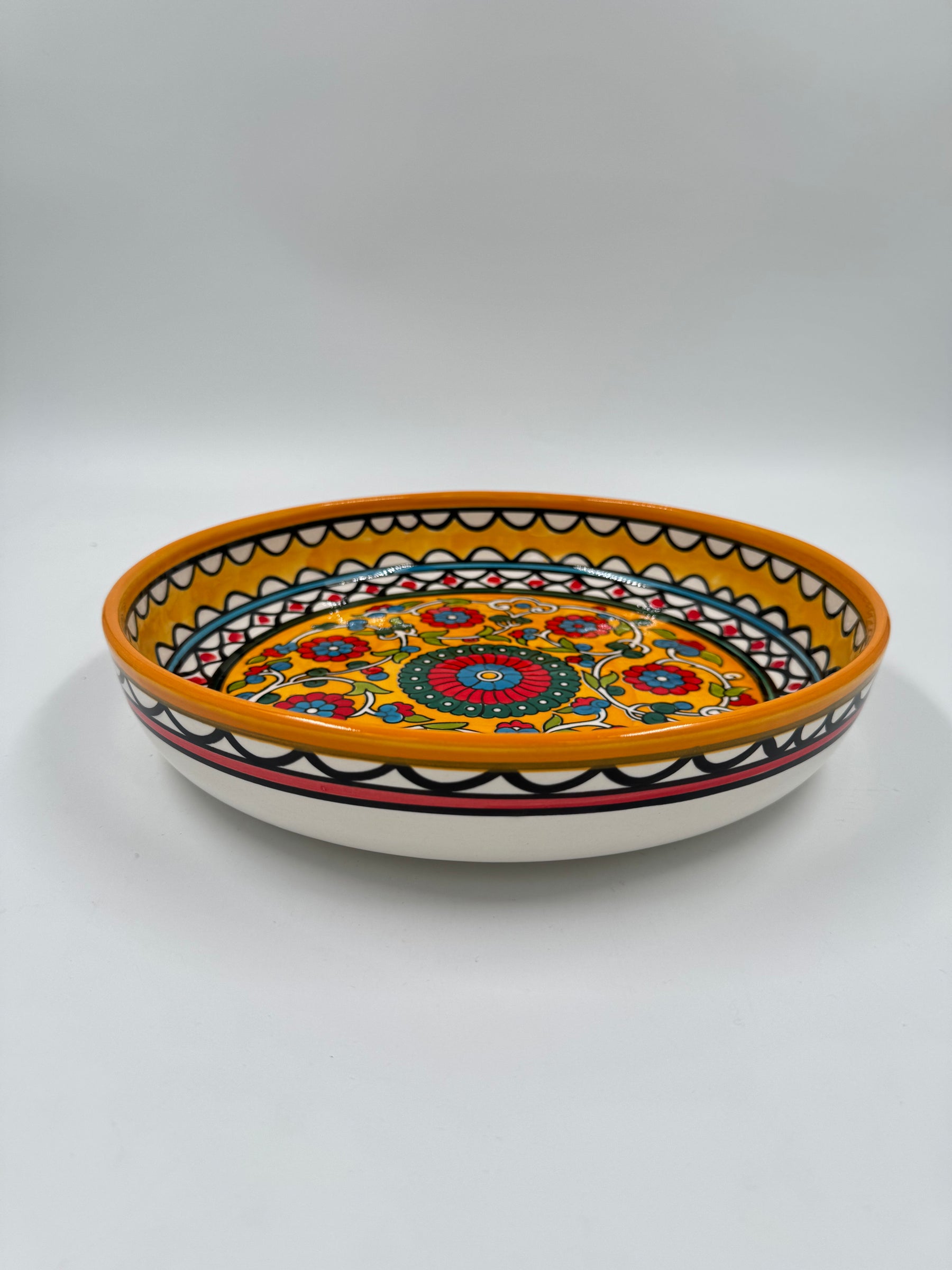 Shams Tray 18-23-28cm