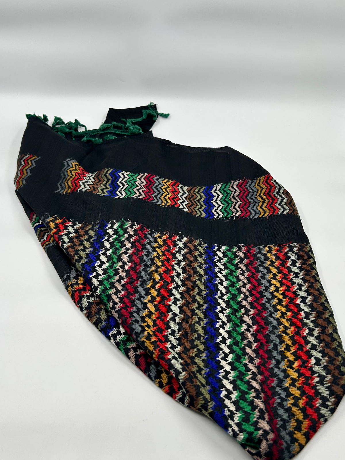 Authentieke Hirbawi kuffiyeh - veelkleurig met groene kwast