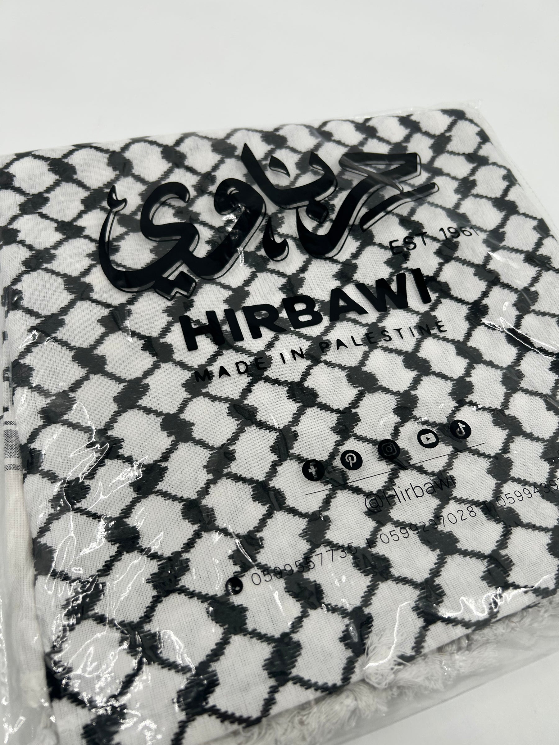 Authentieke Hirbawi kuffiyeh - lichtblauw