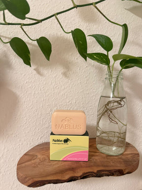 Soap Dispenser Flower Mix & Nablus Sæbe Bundle